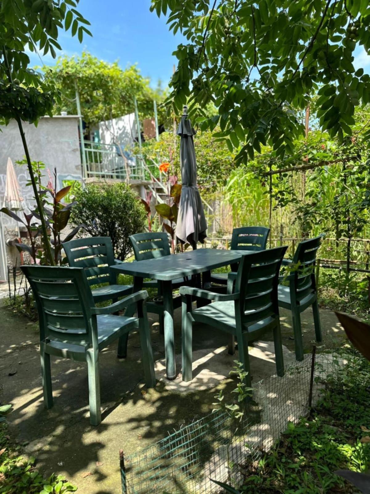 Guest House Barbi 巴统 外观 照片